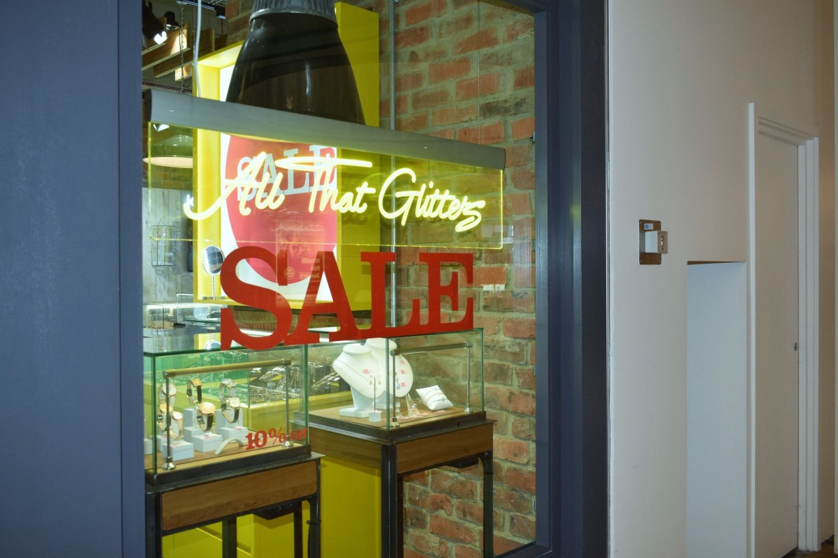 Shop front of All That Glitters Jewellery shop
