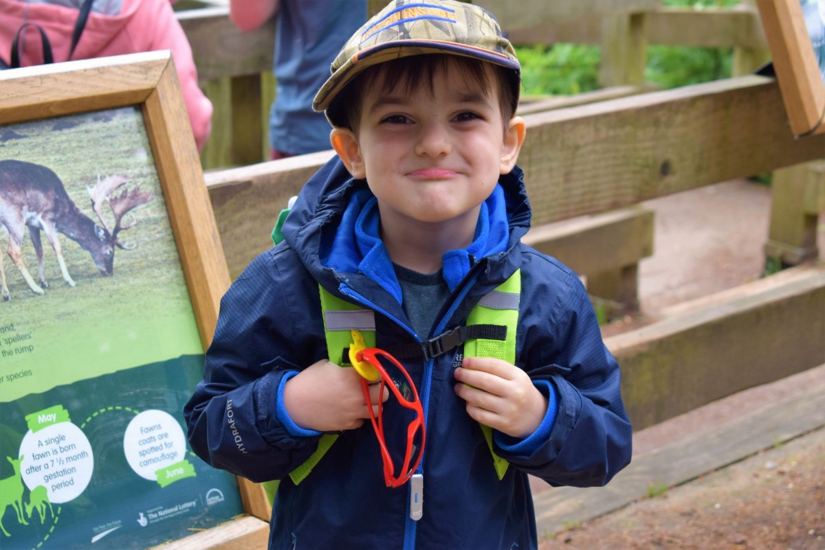 Arthur wearing a Trunki Toddlerpak Backpack