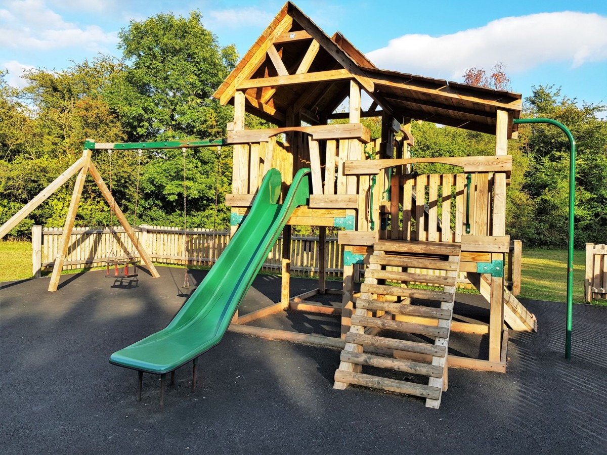 Hertford Camping and Caravan Club Site